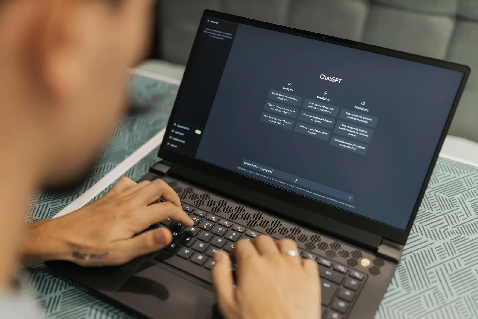 ChatGPT alternatives for lawyers: 15 better AI tools for legal work